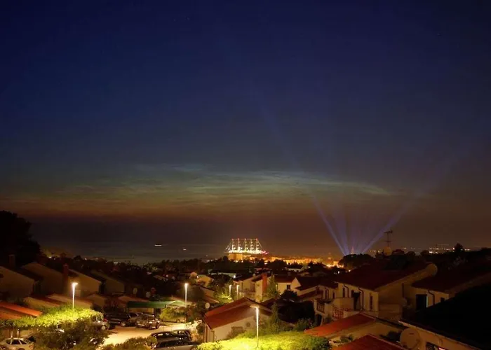 Castel In Пореч